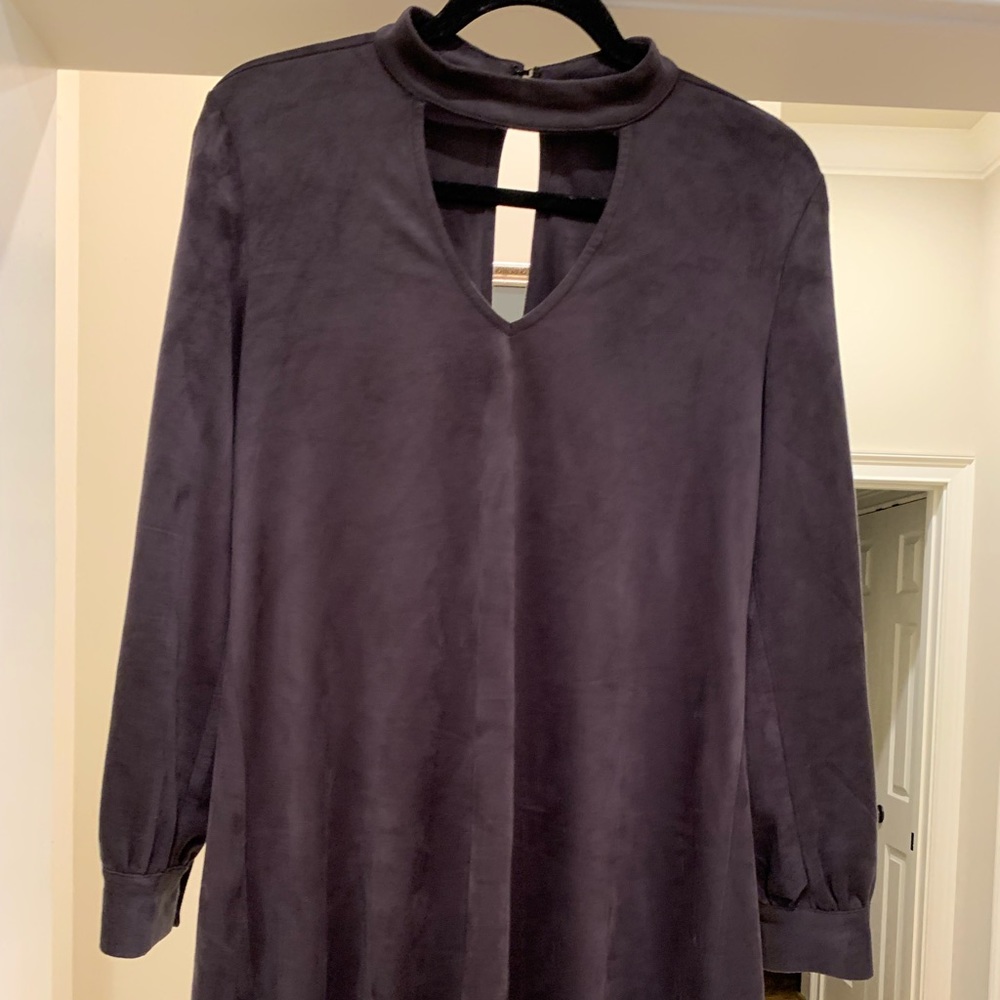 Karlie size medium dress with keyhole neck